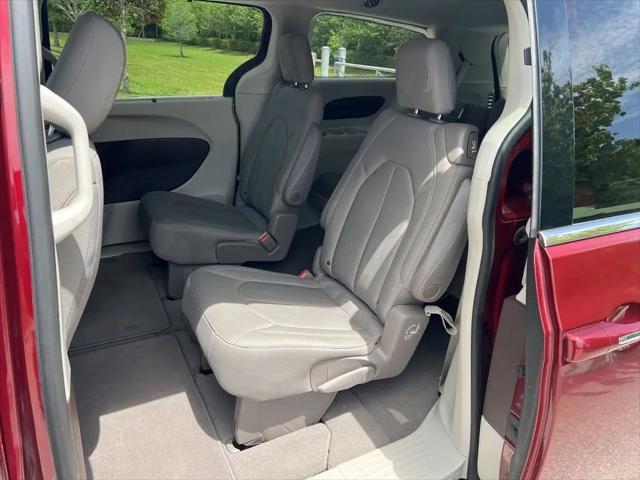 2020 Chrysler Pacifica Touring