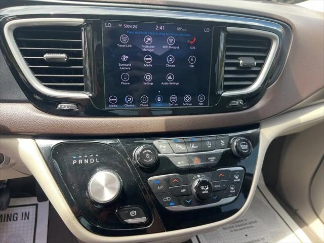 2020 Chrysler Pacifica Touring