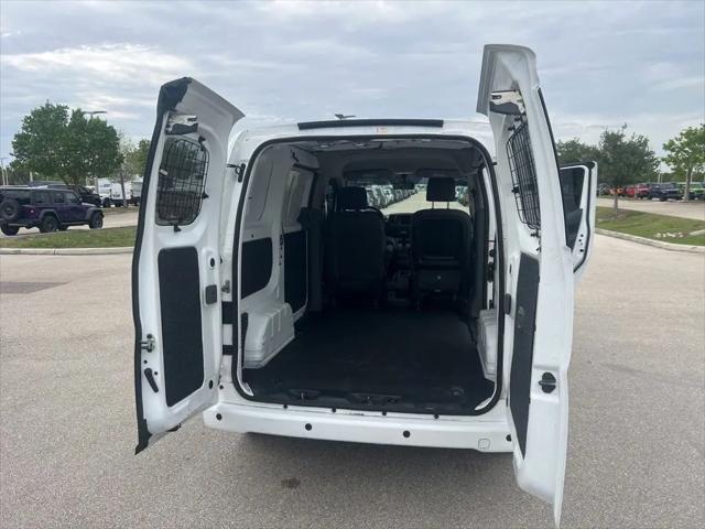 2021 Nissan NV200 Compact Cargo SV Xtronic CVT
