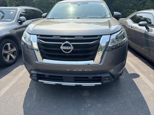 2023 Nissan Pathfinder Platinum 4WD