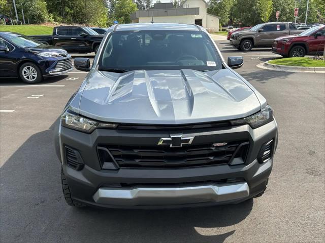 2023 Chevrolet Colorado 4WD Crew Cab Short Box Trail Boss