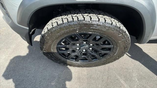 2023 Chevrolet Colorado 4WD Crew Cab Short Box Trail Boss