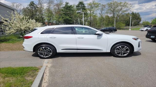 2025 Audi Q5 Premium TFSI quattro S tronic