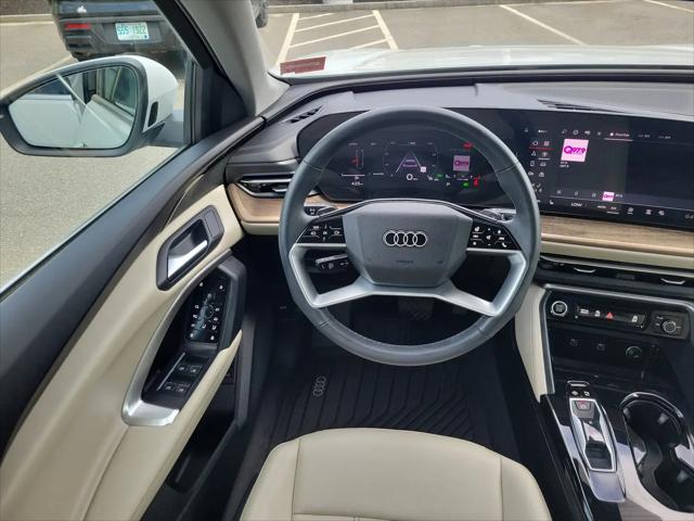 2025 Audi Q5 Premium TFSI quattro S tronic