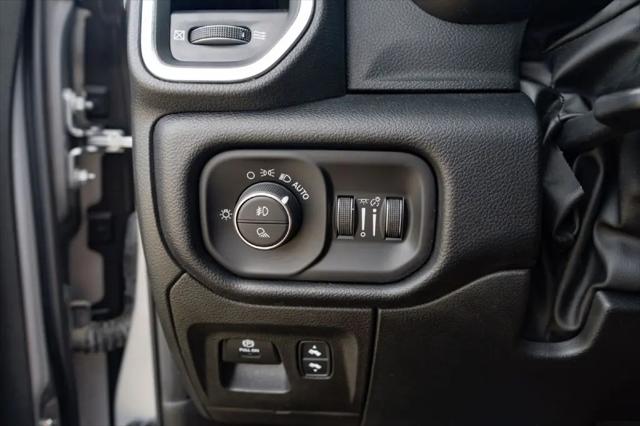 2022 Ram 1500 Laramie Crew Cab 4x4 5'7" Box