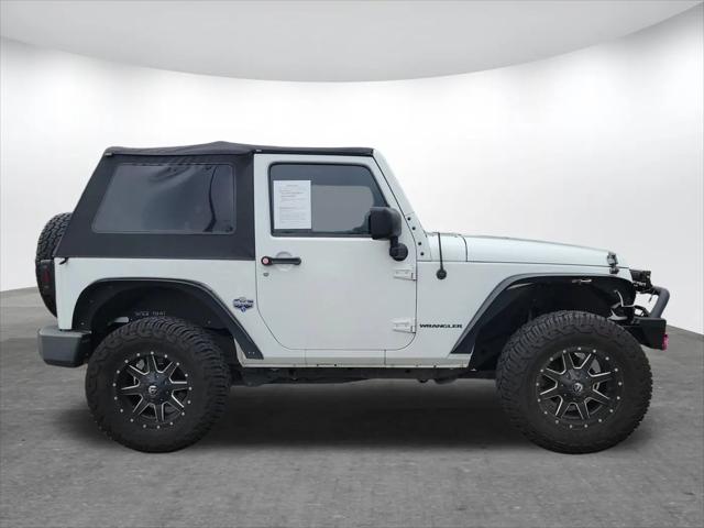 2017 Jeep Wrangler Willys Wheeler