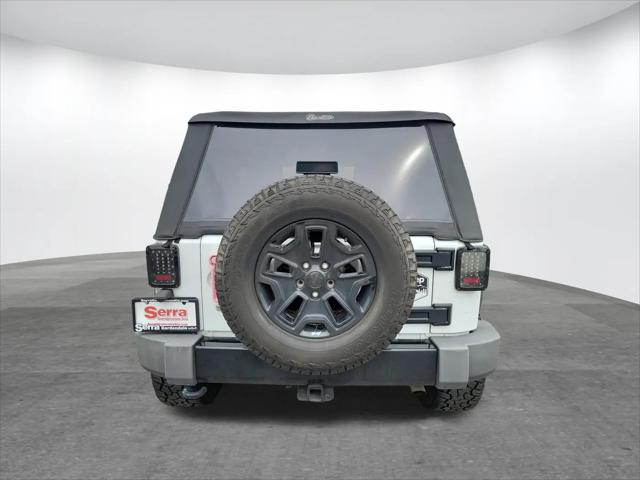 2017 Jeep Wrangler Willys Wheeler