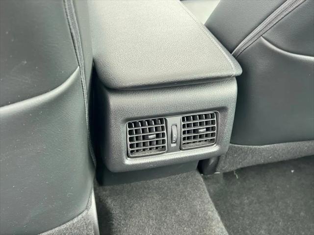 2021 Toyota Camry XSE AWD