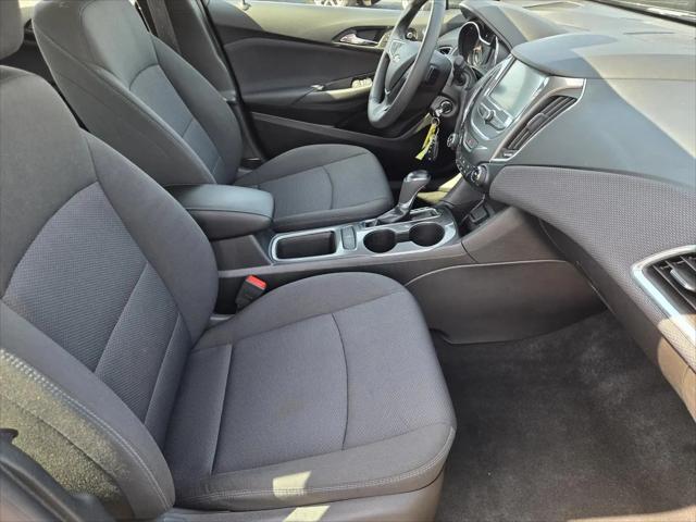 2018 Chevrolet Cruze LT Auto