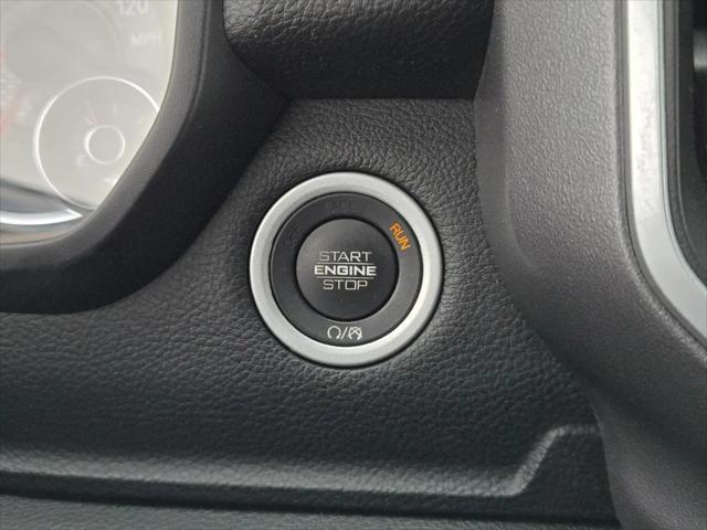2023 Ram 1500 Big Horn Crew Cab 4x2 5'7" Box