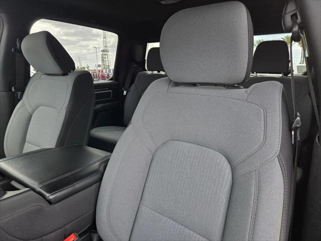 2023 Ram 1500 Big Horn Crew Cab 4x2 5'7" Box