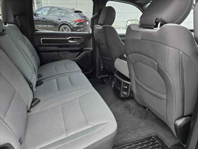 2023 Ram 1500 Big Horn Crew Cab 4x2 5'7" Box