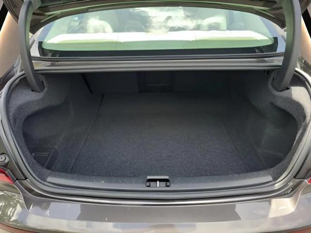 2024 Volvo S60 B5 Plus Dark Theme