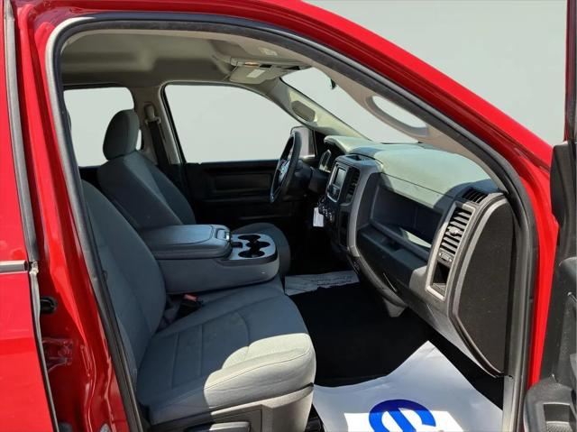 2018 Ram 1500 Express Quad Cab 4x4 6'4" Box