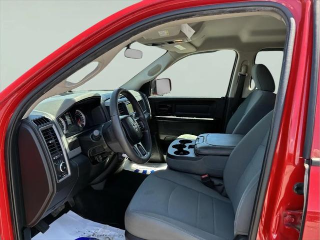 2018 Ram 1500 Express Quad Cab 4x4 6'4" Box