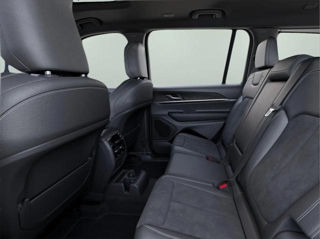 2026 Jeep Grand Cherokee L Altitude 4x4