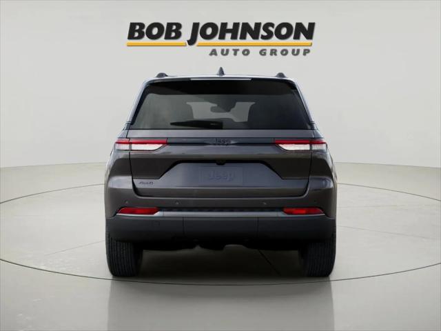 2026 Jeep Grand Cherokee Altitude 4x4