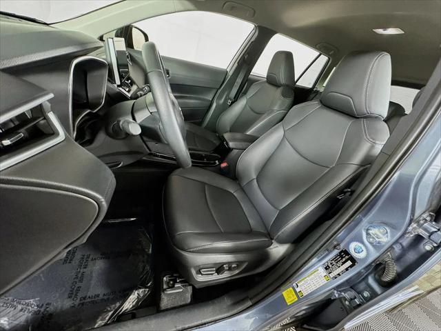2025 Toyota Corolla Cross XLE