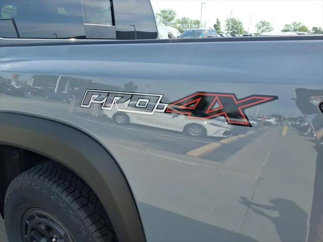 2026 Nissan Frontier Crew Cab PRO-4X 4x4