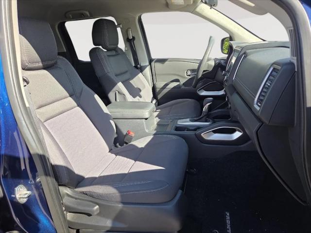 2022 Nissan Frontier Crew Cab SV 4x4