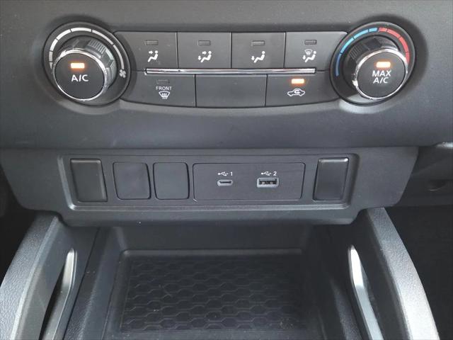 2022 Nissan Frontier Crew Cab SV 4x4