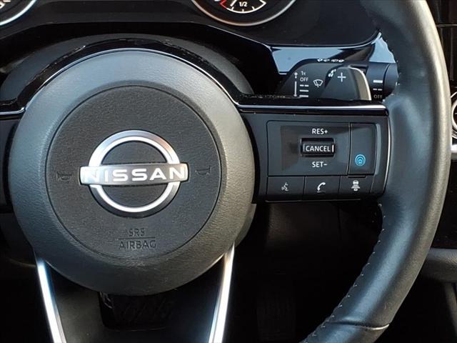 2024 Nissan Pathfinder SL FWD