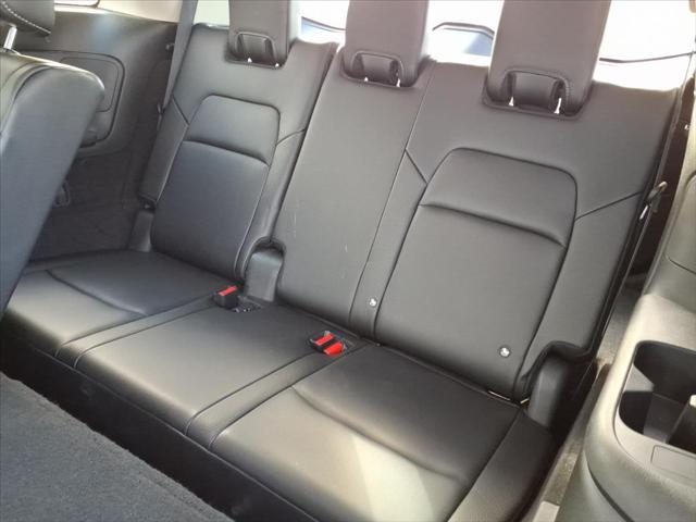 2024 Nissan Pathfinder SL FWD