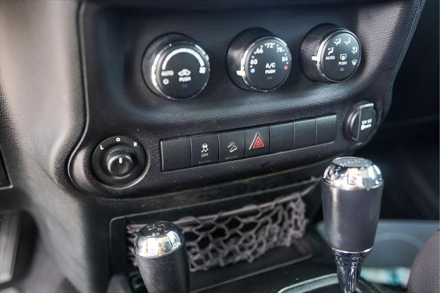 2018 Jeep Wrangler JK Unlimited Golden Eagle 4x4