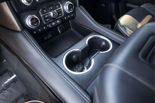 2021 GMC Yukon 4WD AT4