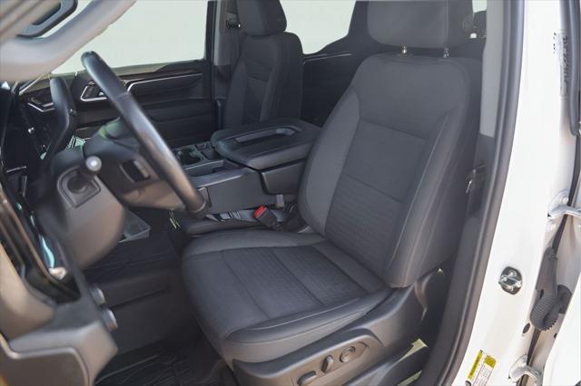 2023 Chevrolet Silverado 1500 4WD Crew Cab Standard Bed LT