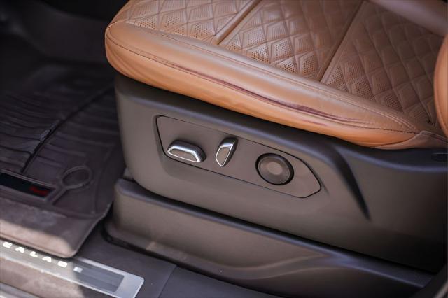 2023 Cadillac Escalade ESV 4WD Sport