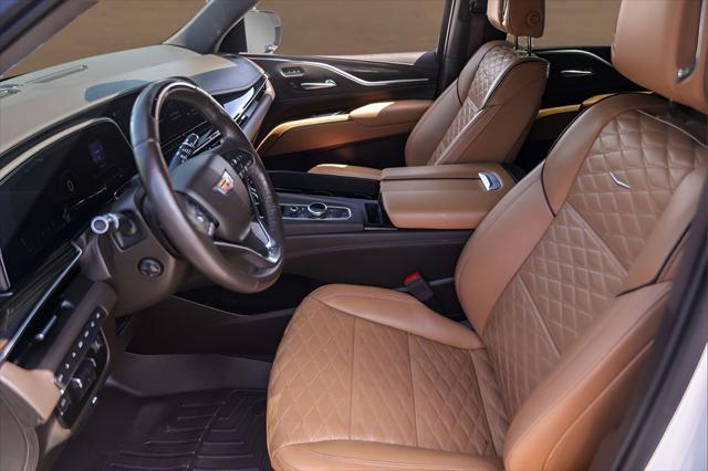 2023 Cadillac Escalade ESV 4WD Sport