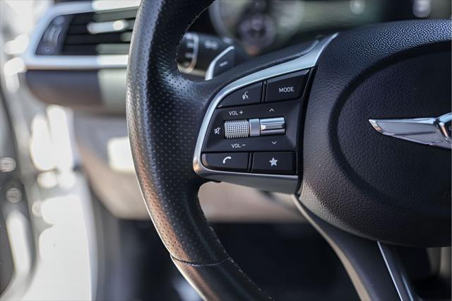2022 Genesis G70 2.0T RWD