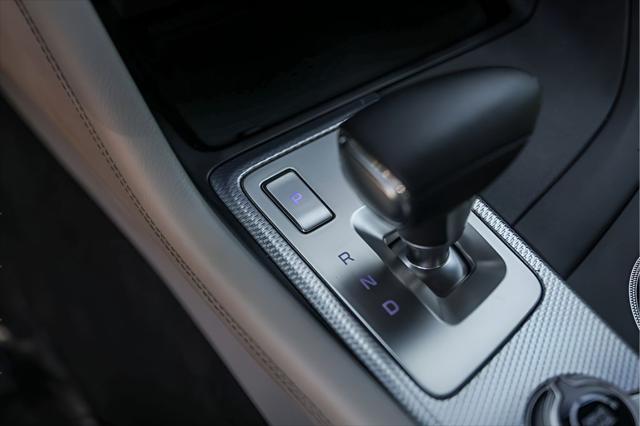 2022 Genesis G70 2.0T RWD