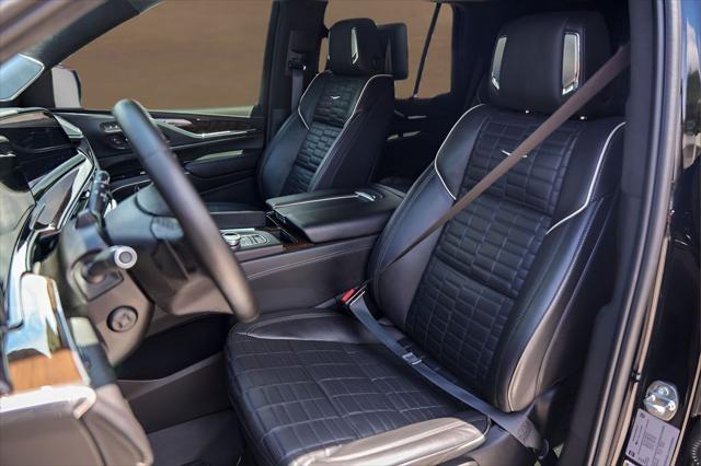 2024 Cadillac Escalade 4WD Sport Platinum