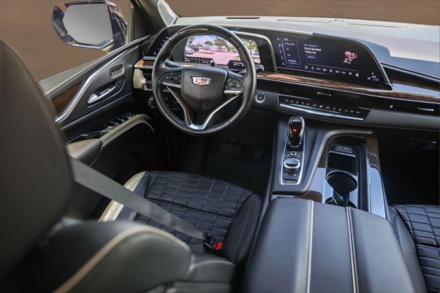 2024 Cadillac Escalade 4WD Sport Platinum