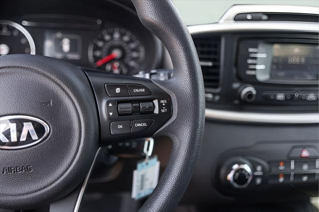 2017 Kia Sorento 3.3L LX