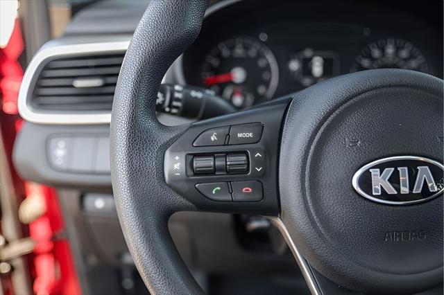 2017 Kia Sorento 3.3L LX