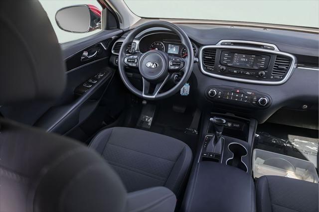 2017 Kia Sorento 3.3L LX