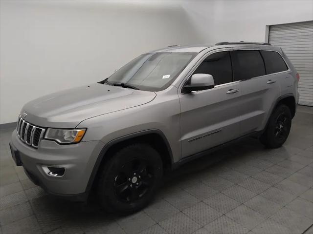 2017 Jeep Grand Cherokee Laredo 4x2