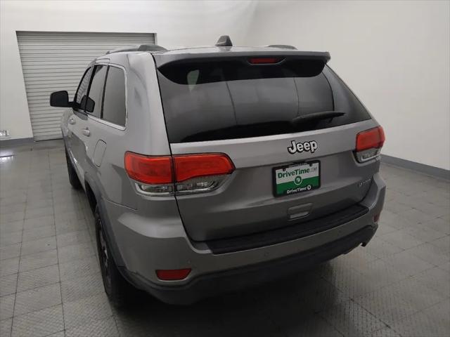 2017 Jeep Grand Cherokee Laredo 4x2