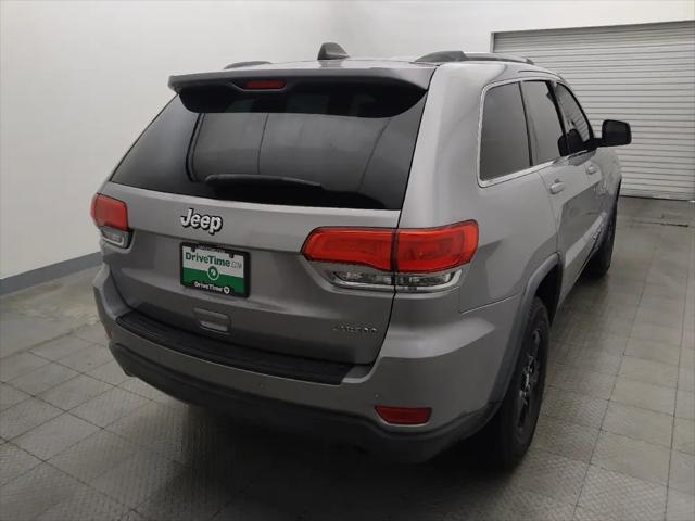 2017 Jeep Grand Cherokee Laredo 4x2
