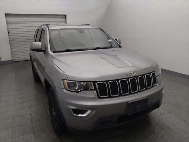 2017 Jeep Grand Cherokee Laredo 4x2