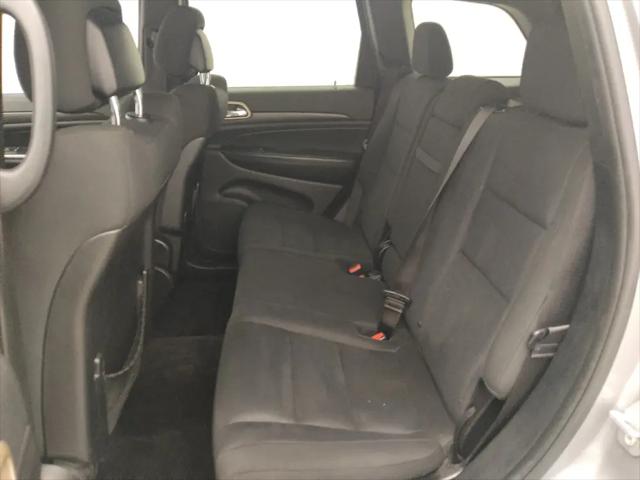 2017 Jeep Grand Cherokee Laredo 4x2