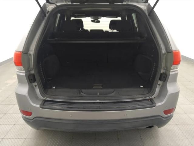 2017 Jeep Grand Cherokee Laredo 4x2