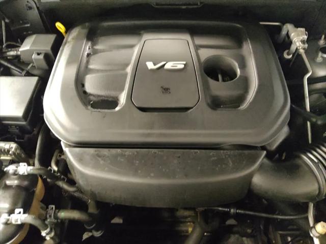 2017 Jeep Grand Cherokee Laredo 4x2