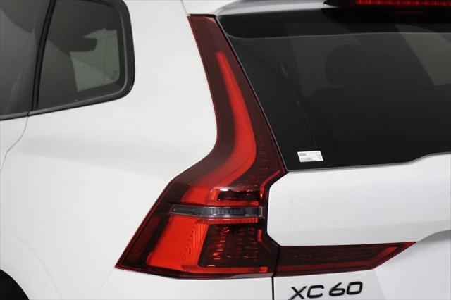 2026 Volvo XC60 Plug-In Hybrid Black Edition Ultra, T8 AWD Electric/Gasoline, Dark