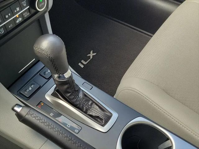 2016 Acura ILX Technology Plus Package