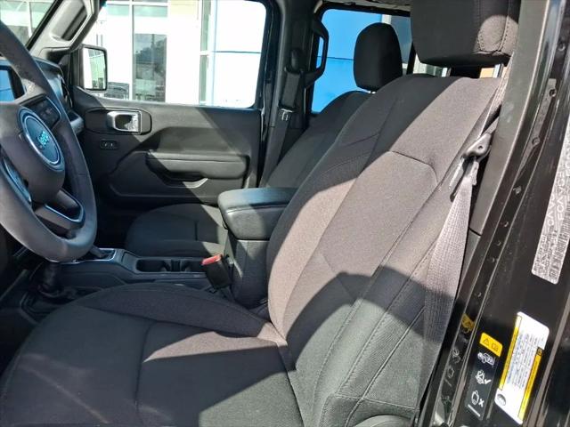 2023 Jeep Wrangler 4-Door Sport S 4x4