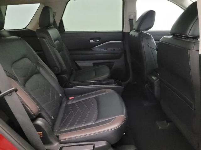 2022 Nissan Pathfinder Platinum 4WD